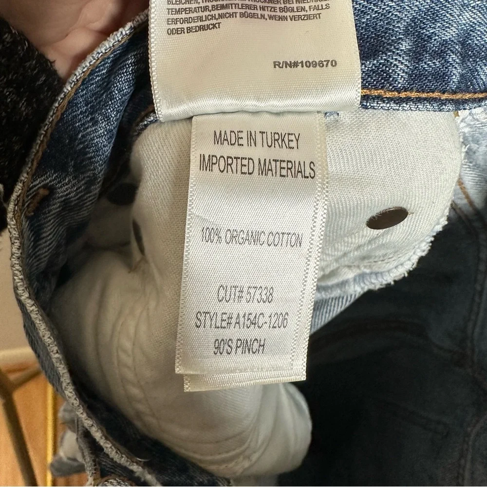 Agolde 90s Pinch Waist Jeans in Backdrop - Picture 8 of 10
